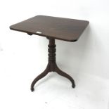19th century mahogany pedestal table, single turned column on three shaped supports with spade feet,