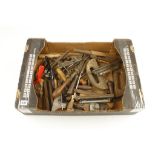 A box of tools G