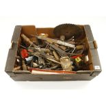 A box of tools G