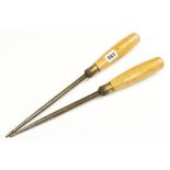 A pair of little used 1/2" drawbore pins by MARPLES with boxwood handles G++