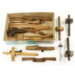 A box of tools G