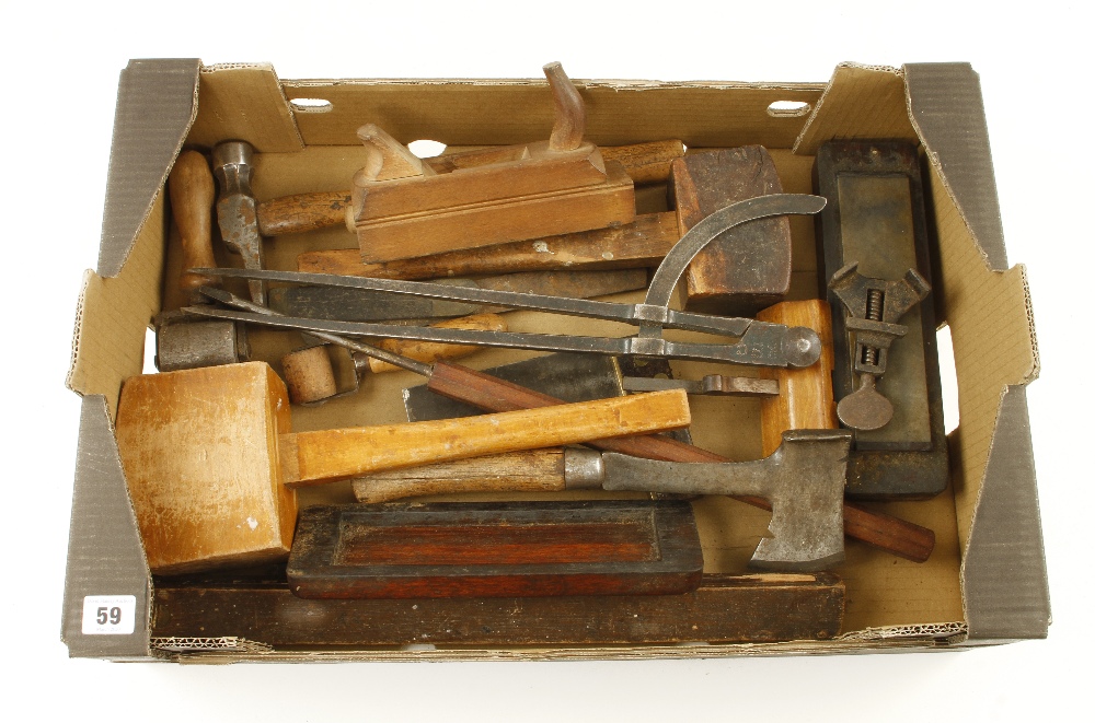 A box of tools G