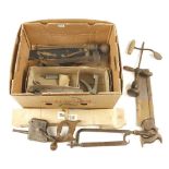 A box of tools G