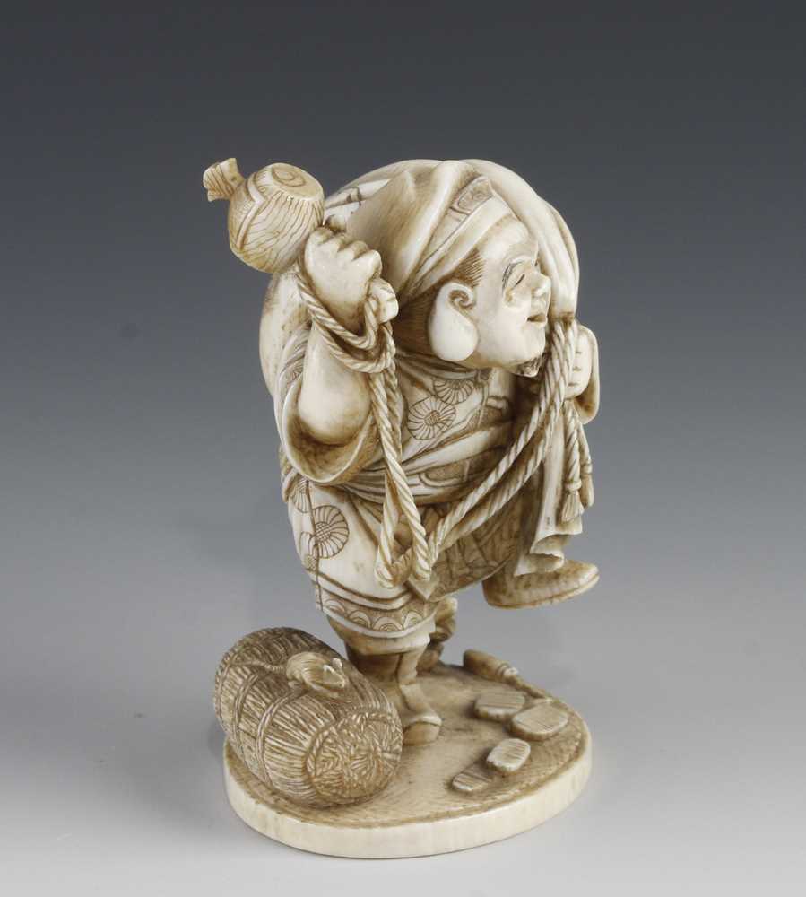 A 3 1/2" ivory okimono of Daikoku by Masayuki - Image 4 of 5