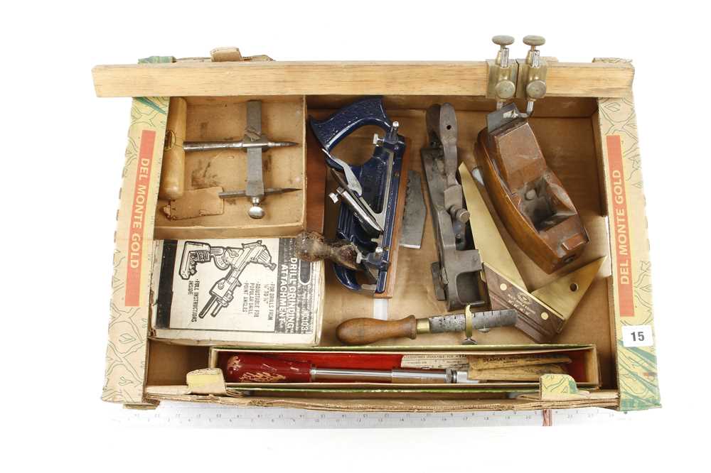 A box of tools G