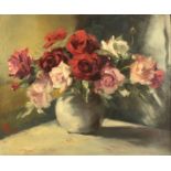 Margaret Ida Elizabeth PULLAN (1907-2000) Still Life of Roses Oil on canvas Signed with monogram MEP