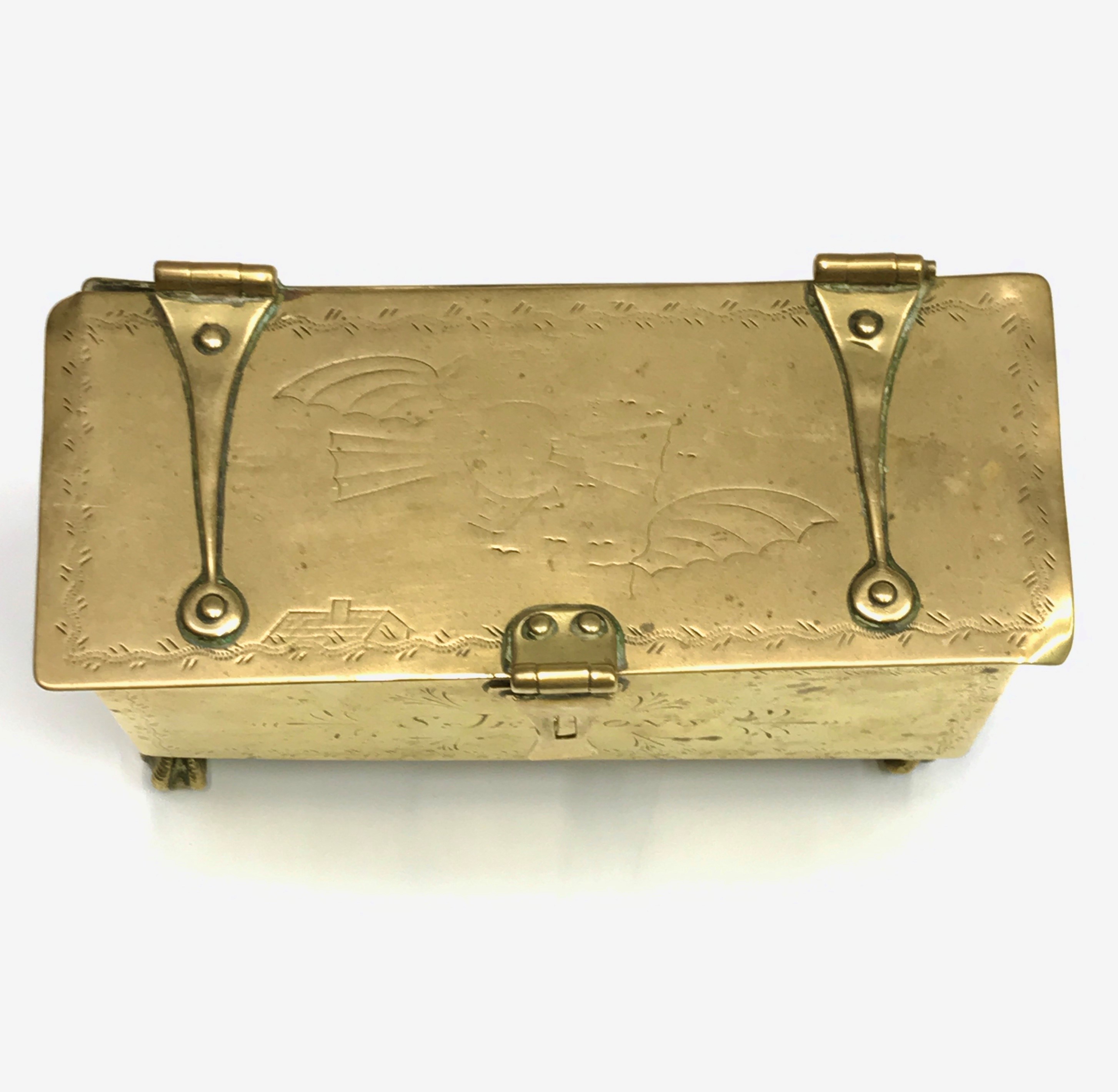 A Georgian brass table snuff box on four ball and claw feet, engraved 'S.Jeavons' and decorated with - Image 2 of 6