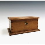 A Cotswold School cedar box with two division inner tray, the lid inset with a Chinese mother of