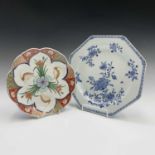 A Chinese export blue and white porcelain octagonal plate, 18th century, with floral sprays, width