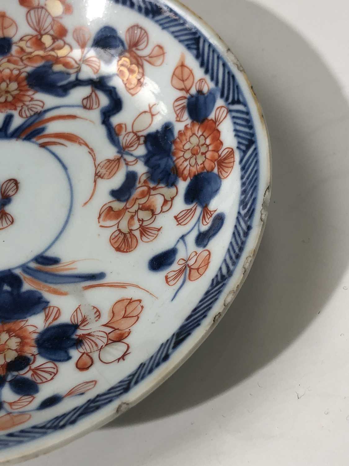 A selection of Chinese Imari porcelain items, 18th century, comprising a bowl, cup and saucer, tea - Image 18 of 18