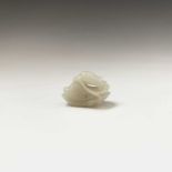 A small Chinese white jade carving of a duck, Qing dynasty, 19th century, height 3cm, width 4.5cm.
