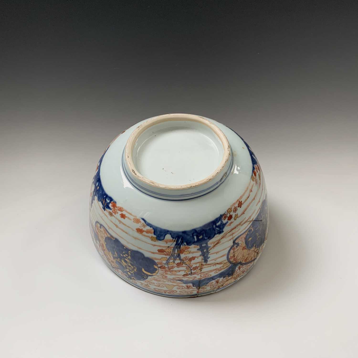 A Chinese blue and white porcelain bowl, 18th century, height 11.5cm, diameter 27cm, an imari - Image 7 of 8