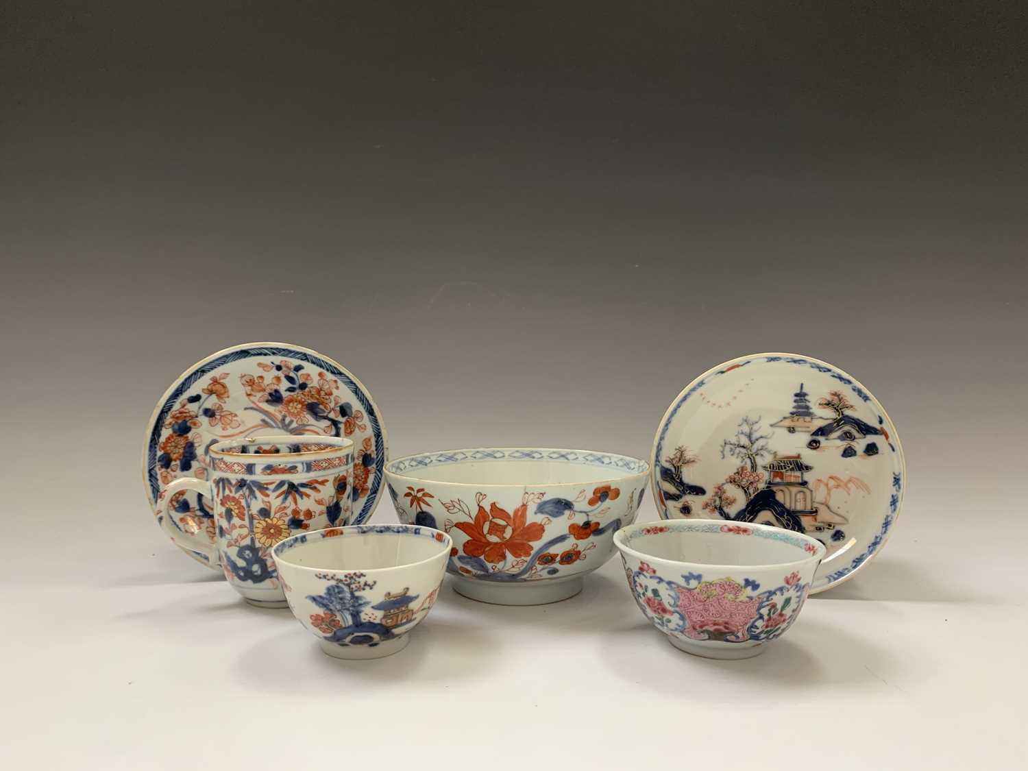 A selection of Chinese Imari porcelain items, 18th century, comprising a bowl, cup and saucer, tea - Image 3 of 18