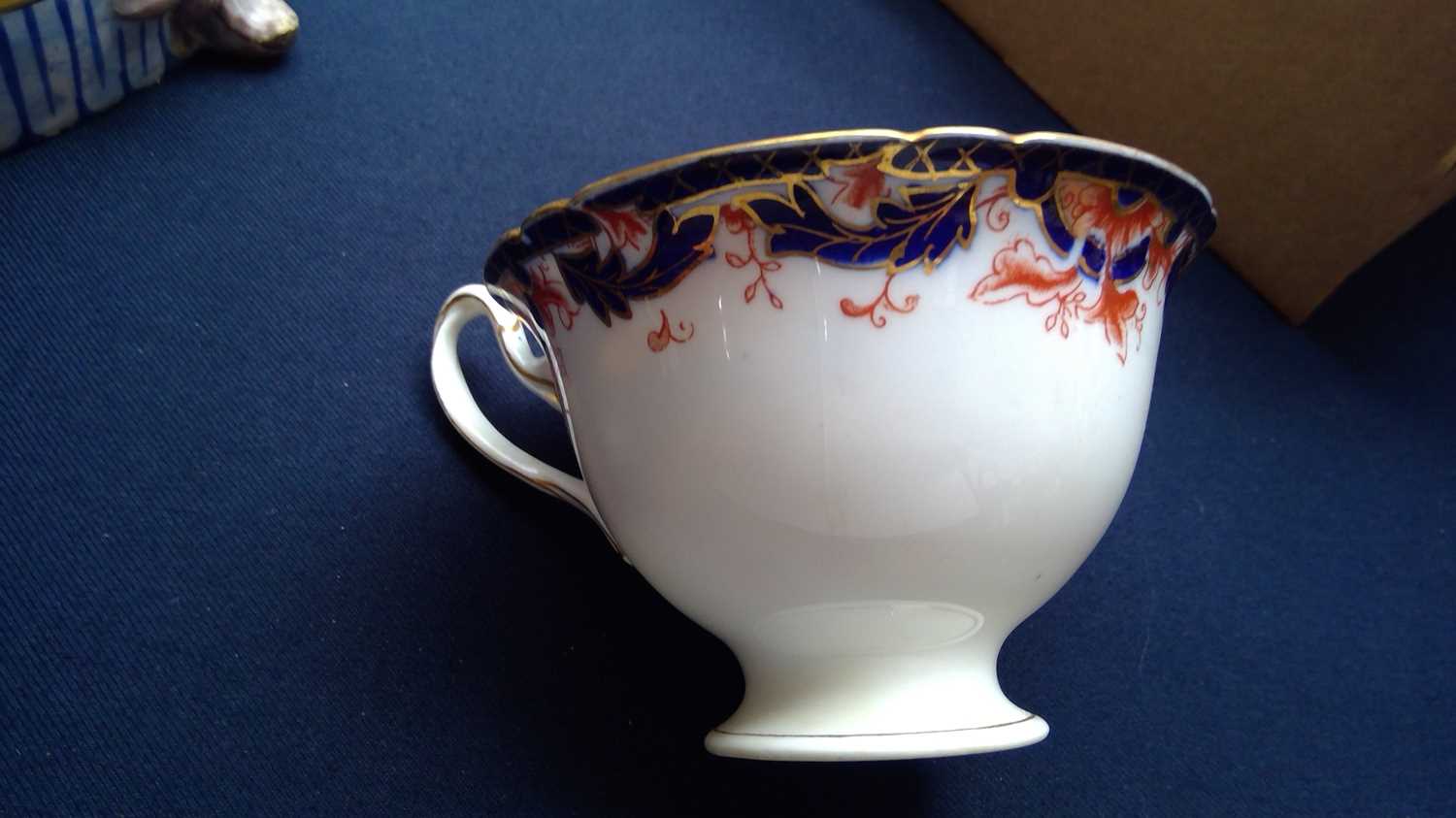 A late 19th/early 20th century Wileman 'Japan' pattern service, with printed marks and - Image 7 of 7