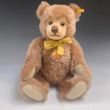 Teddy Bear - Steiff. Pink/ brown. Musical wind up bear. Modern no certificate.