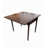 A Victorian mahogany pembroke table, height 72cm, length 86cm, width 60cm.