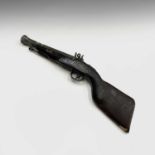 A reproduction flintlock blunderbuss. Length 51cm.