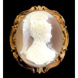 A good Victorian gold brooch set with a finely carved cameo of a helmeted female 44 x 38mm