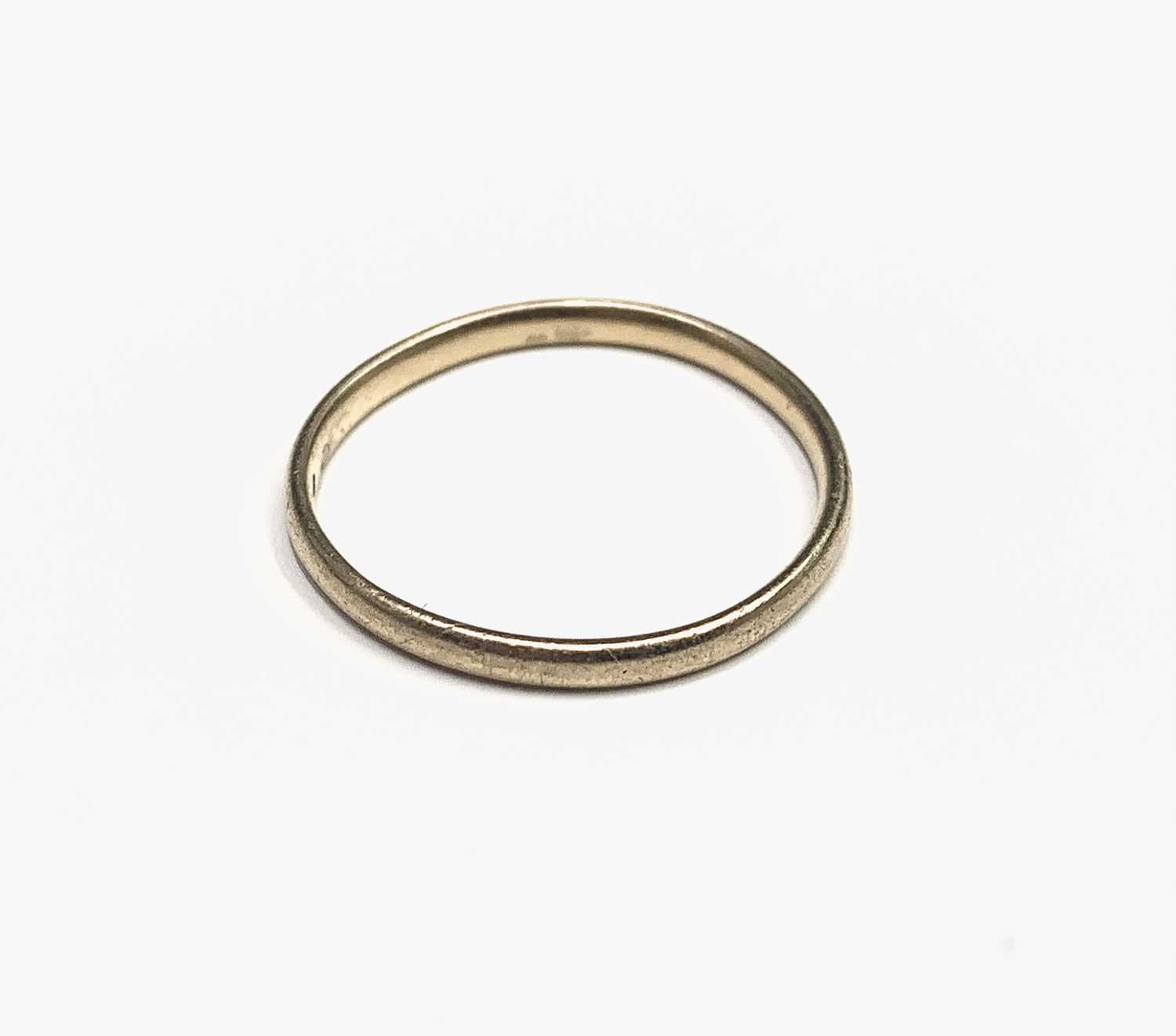 Four 22ct gold bands 8.8gm - Image 5 of 5