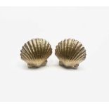 A pair of 18ct gold scallop shell earrings 1.8gm
