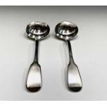 A pair of William IV fiddle pattern sauce ladles by William Eaton 4.7oz