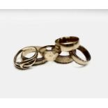 Six 9ct gold rings 17.2gm