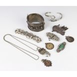 A silver bracelet and minor silver jewellery, 332 grams