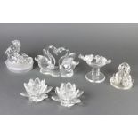 A glass group of 2 birds standing on a bird bath 11cm and 5 other glass groups