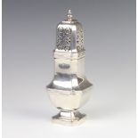 A silver octagonal sugar shaker London 1971, 163 grams, 18cm