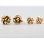 Two pairs of yellow gold knot earrings, 4.5 grams