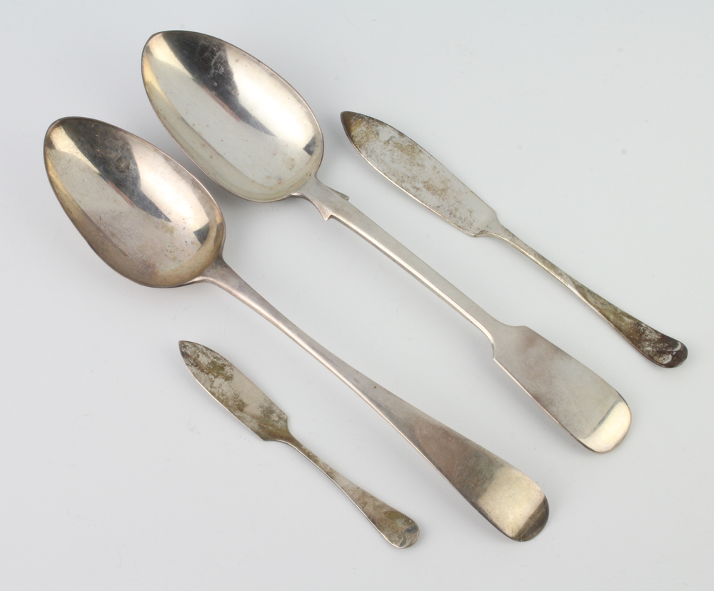 A Victorian silver table spoon, rubbed marks, 1 other and 2 butter knives