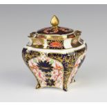 A Royal Crown Derby Imari pattern baluster vase and cover 11cm