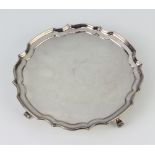 A silver card tray with Chippendale rim, Sheffield 1979, 15cm, 172 grams