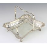 An Edwardian silver rectangular cake basket with pierced decoration Birmingham 1903, 21cm, 434