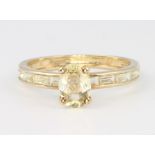 A 9ct yellow gold quartz ring size M, 1.4 grams