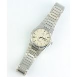 A gentleman's steel cased Omega Seamaster quartz calendar wristwatch on a steel bracelet with