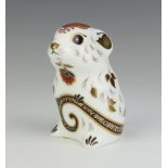 A Royal Crown Derby Imari pattern paperweight of a mouse with gold stopper 6cm