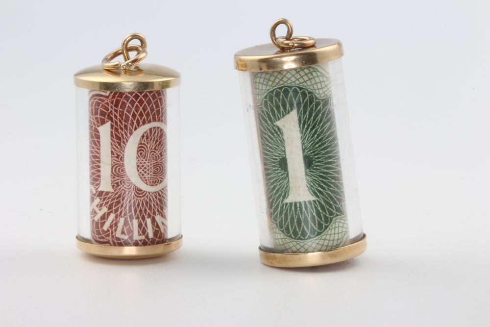 Two 9ct yellow gold bank note charms