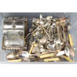 An Edwardian silver plated cheese dish, cover and stand and minor plated cutlery