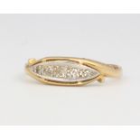 A yellow gold diamond ring, size M, 2.6 grams