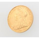 A gold sovereign, 1901