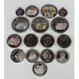 Five silver commemorative crowns 141 grams and minor commemorative crowns