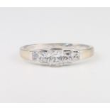 A 9ct white gold paste set ring size N 1/2