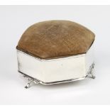 An Edwardian hexagonal silver pin cushion trinket box Birmingham 1910, 10.5cm