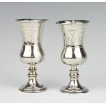 A pair of modern silver kiddush cups 176 grams, 12cm