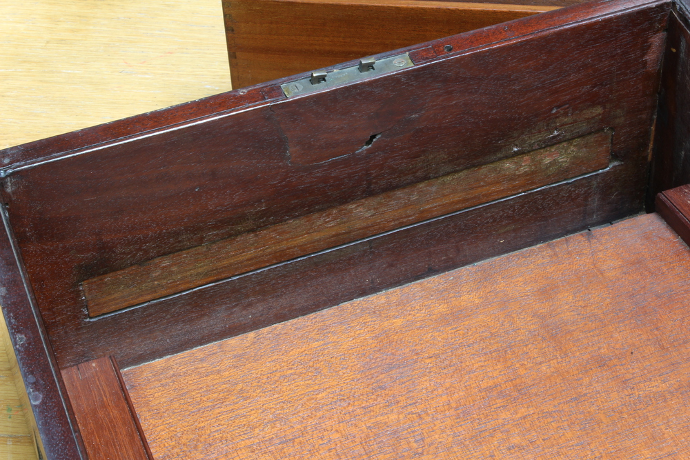 A Georgian mahogany and brass banded writing slope with hinged lid and secret drawer 18cm h x 35cm w - Image 13 of 14