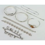 A silver necklace and minor silver jewellery 100 grams