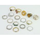 A gilt dress ring size M and 16 other rings