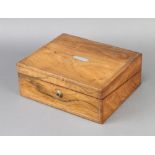 A Victorian rosewood and inlaid mother of pearl writing slope with hinged lid 10cm x 26cm x 21cm