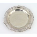 A modern Irish silver card tray with pierced rim on scroll feet Dublin 1974, 19cm, 384 grams